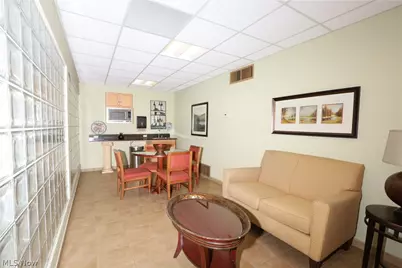 12550 Lake Avenue #810, Oakwood, OH 44107 - Photo 19