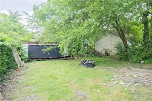9917 Manor Ave, Loveland, OH 44104 - Photo 3