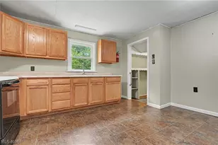 4819 Smith Rd, Ravenna, OH 44266 - Photo 13