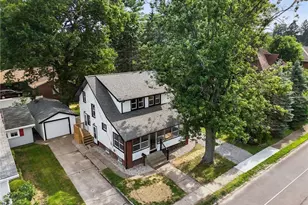 814 E Broad St, Louisville, OH 44641 - Photo 31