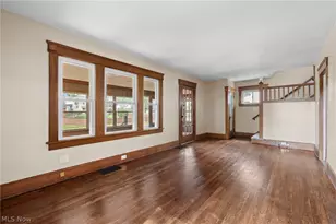 814 E Broad St, Louisville, OH 44641 - Photo 5