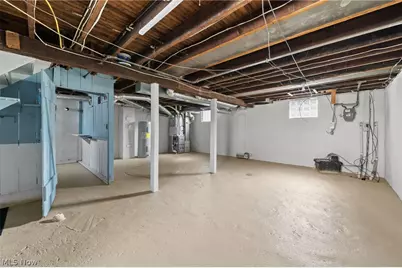 814 E Broad Street, Louisville, OH 44641 - Photo 27