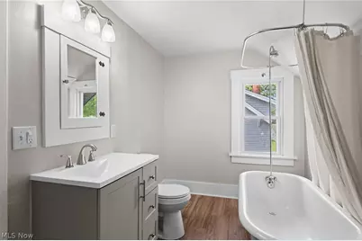 814 E Broad Street, Louisville, OH 44641 - Photo 23