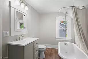 814 E Broad St, Louisville, OH 44641 - Photo 23