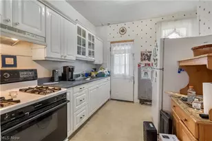 619 W Main St, Geneva, OH 44041 - Photo 11