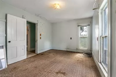 619 W Main Street, Geneva, OH 44041 - Photo 19