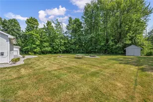 6940 Lake Rd W, Ashtabula, OH 44004 - Photo 35