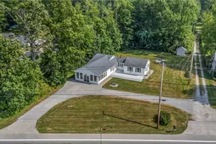 6940 Lake Rd W, Ashtabula, OH 44004 - Photo 5