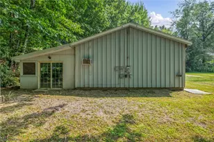 6940 Lake Rd W, Ashtabula, OH 44004 - Photo 9