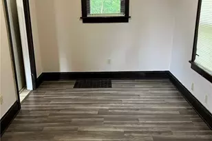 571 Bertha Ave, Akron, OH 44306 - Photo 7