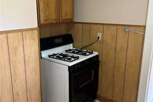 571 Bertha Ave, Akron, OH 44306 - Photo 9