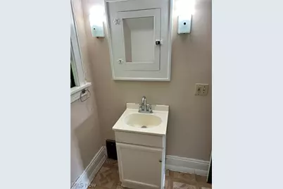 571 Bertha Avenue, Akron, OH 44306 - Photo 19
