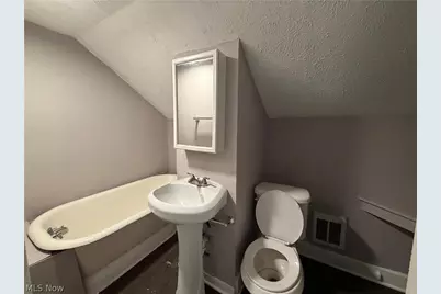 3500 Independence Road, Loveland, OH 44105 - Photo 9