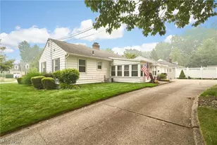 2388 17th St, Cuyahoga Falls, OH 44223 - Photo 23