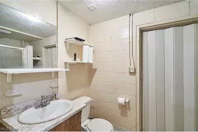 2388 17th Street, Cuyahoga Falls, OH 44223 - Photo 19