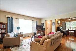 2388 17th St, Cuyahoga Falls, OH 44223 - Photo 3