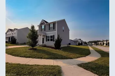 2677 Himelrigh Boulevard, Barberton, OH 44203 - Photo 3