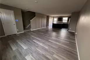 2677 Himelrigh Blvd, Barberton, OH 44203 - Photo 5