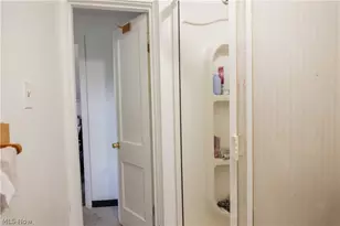 3247 W 56th St, Loveland, OH 44102 - Photo 29