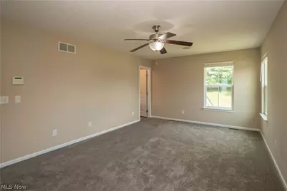 7185 Gauntlet Street SW, Massillon, OH 44646 - Photo 23