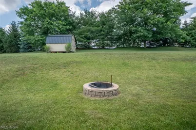 7185 Gauntlet Street SW, Massillon, OH 44646 - Photo 41