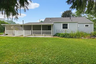 6069 Peach Street NE, Louisville, OH 44641 - Photo 43