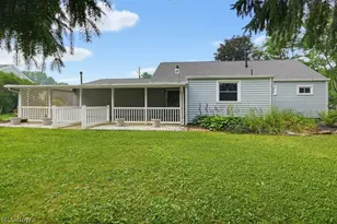 6069 Peach St NE, Louisville, OH 44641 - Photo 43