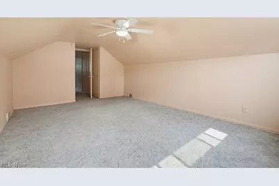 6069 Peach Street NE, Louisville, OH 44641 - Photo 33