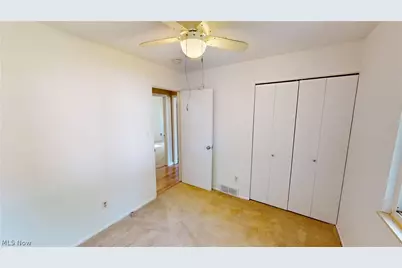 935 Carnegie Avenue, Akron, OH 44314 - Photo 11