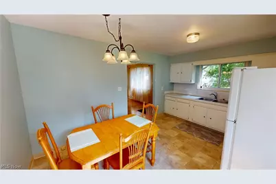 935 Carnegie Avenue, Akron, OH 44314 - Photo 7
