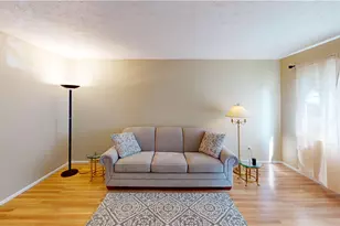 935 Carnegie Ave, Akron, OH 44314 - Photo 3