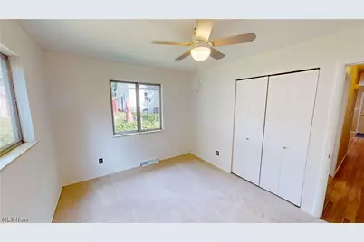 935 Carnegie Avenue, Akron, OH 44314 - Photo 19