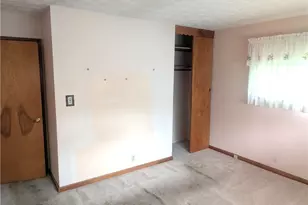 5779 Greer Road SE, Uhrichsville, OH 44683 - Photo 11