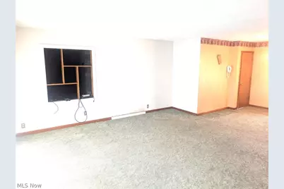5779 Greer Road SE, Uhrichsville, OH 44683 - Photo 7