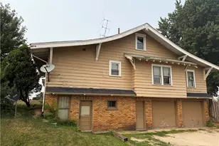 224 Westland Ave SW, Massillon, OH 44646 - Photo 3