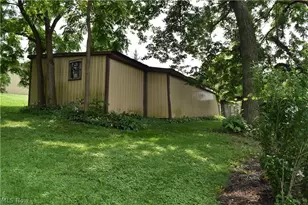 68895 Lloydsville Bannock Rd, Belmont, OH 43718 - Photo 9