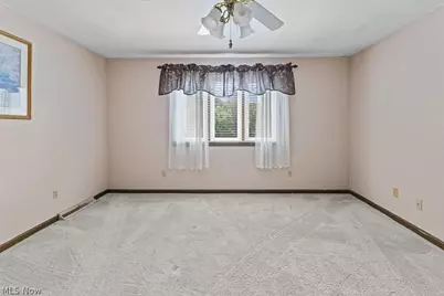 66 Laurelwood Place, Weirton, WV 26062 - Photo 35