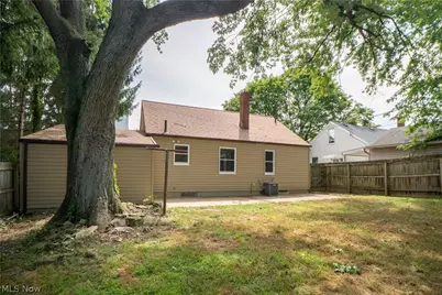 1231 Bordner Avenue SW, Canton, OH 44710 - Photo 33