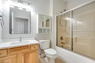 38087 Burrard Ln, Willoughby, OH 44094 - Photo 15