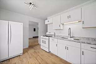 2905 Riverview Ln, Lorain, OH 44055 - Photo 7