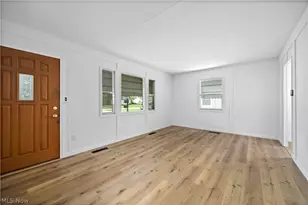 2905 Riverview Ln, Lorain, OH 44055 - Photo 3