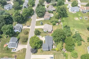 6215 Bayside St NW, Canton, OH 44718 - Photo 47