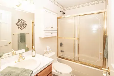 6215 Bayside Street NW, Canton, OH 44718 - Photo 25