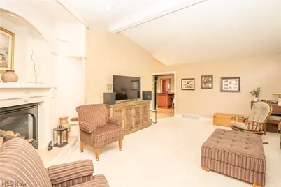 6215 Bayside Street NW, Canton, OH 44718 - Photo 21