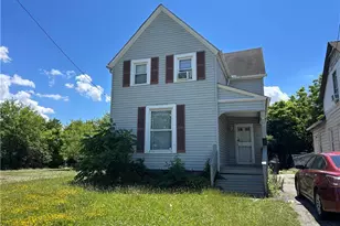 9418 Easton Ave, Loveland, OH 44104 - Photo 1