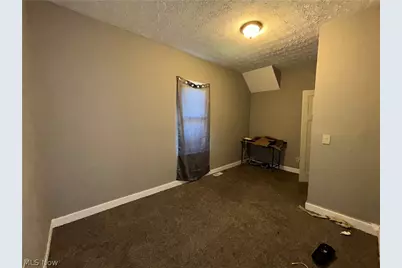 9418 Easton Avenue, Loveland, OH 44104 - Photo 5