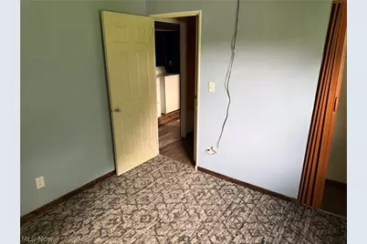 6933 Navarre Road SW, Massillon, OH 44646 - Photo 11
