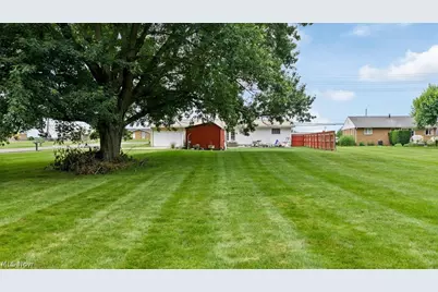 6323 Middlebranch Avenue NE, Canton, OH 44721 - Photo 3