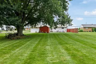 6323 Middlebranch Ave NE, Canton, OH 44721 - Photo 3