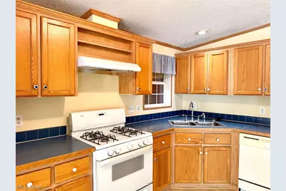 1268 S Lincoln Avenue, Salem, OH 44460 - Photo 13